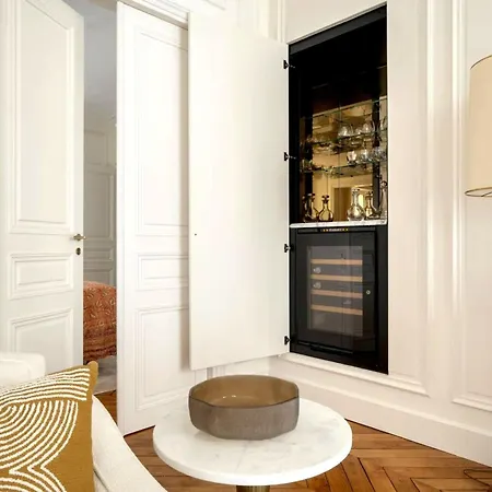 Luca Apartment *